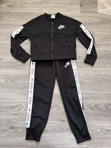 Nike black and - nike,
