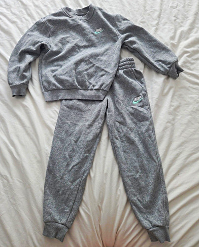 Boys grey nike tracksuit size - grey,